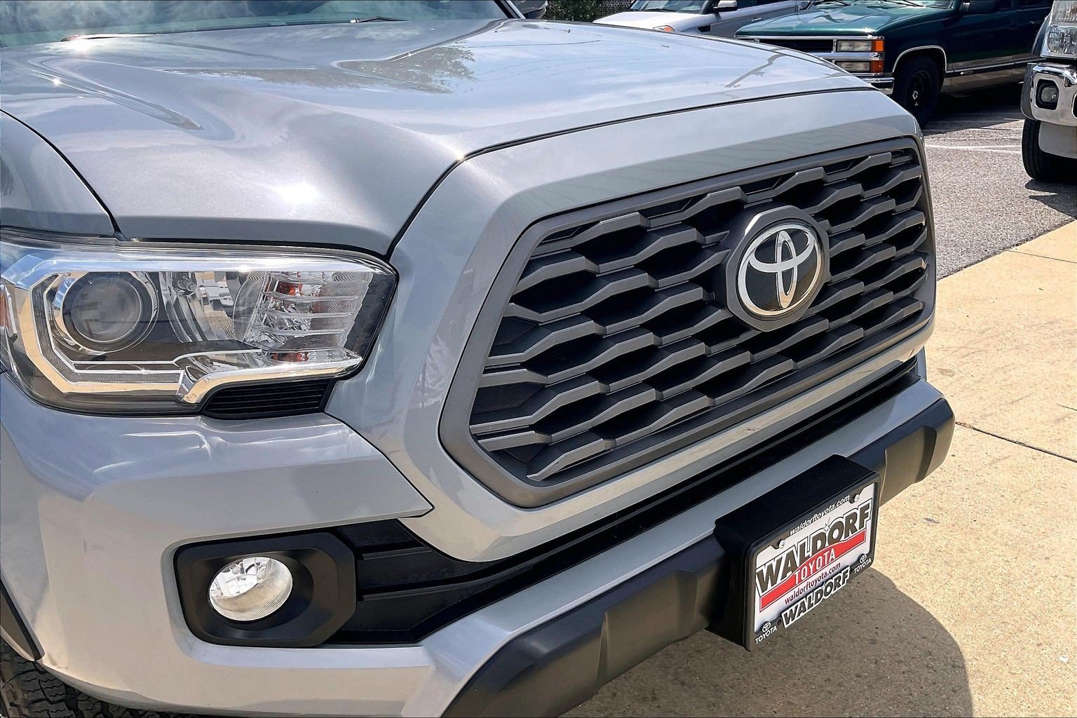 Used 2021 Toyota Tacoma TRD Off-Road AWD/4WD image 34