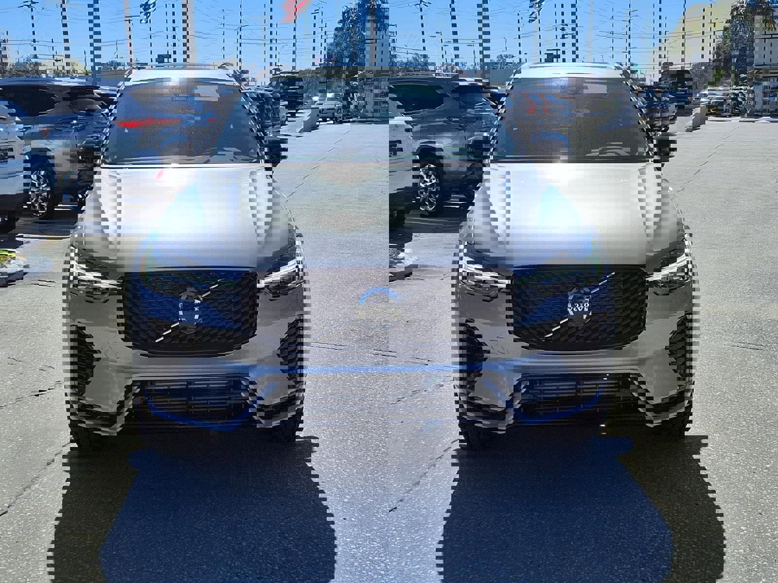 New 2026 Volvo XC60 T8 Core w/ Protection Package Premier image 2