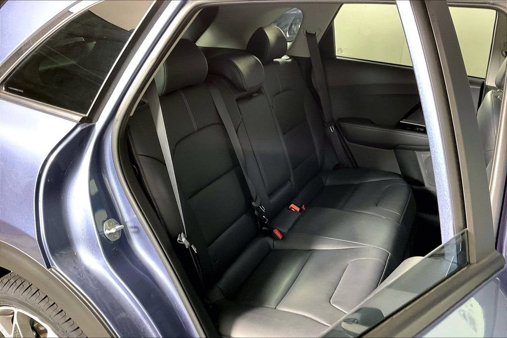Used 2022 Kia Niro Touring Special Edition FWD image 26