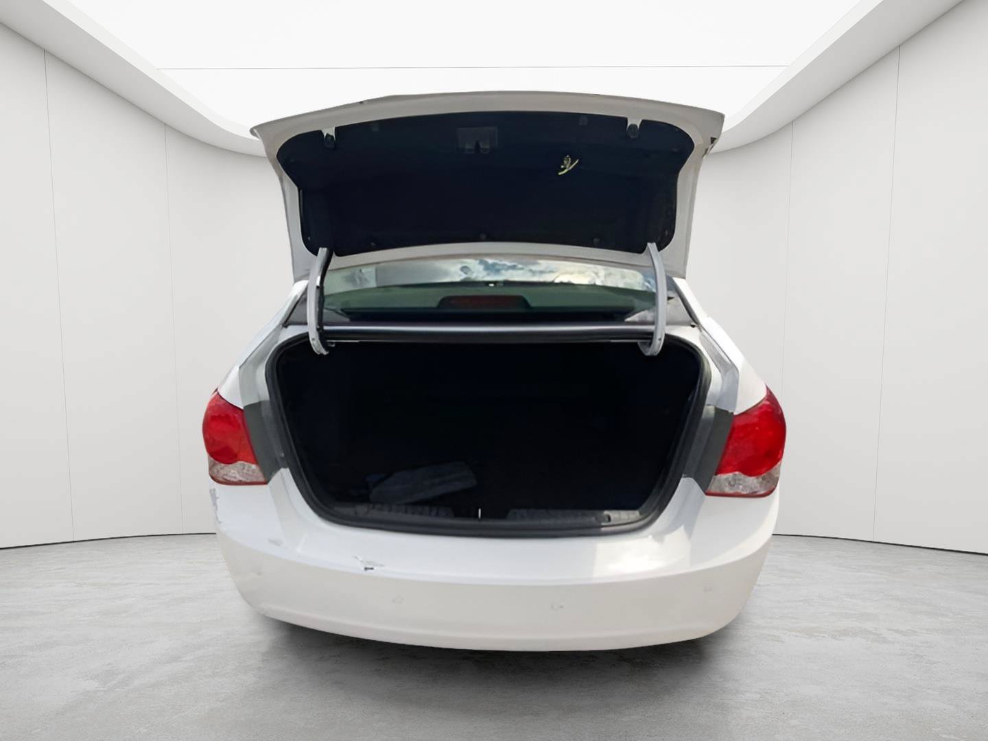 Used 2014 Chevrolet Cruze LT FWD image 26