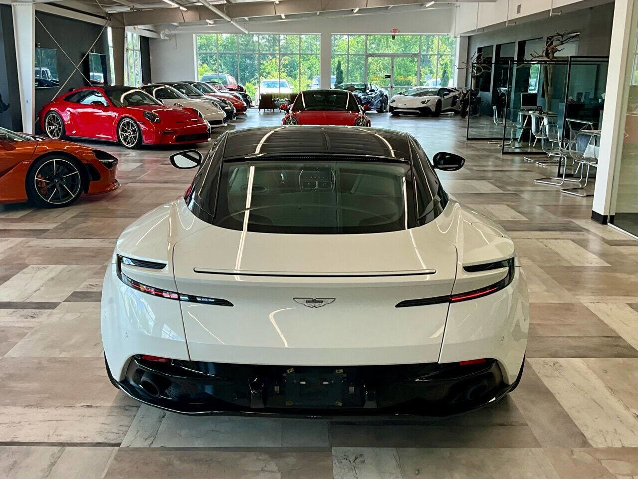 Used 2018 Aston Martin DB11 V12 image 42