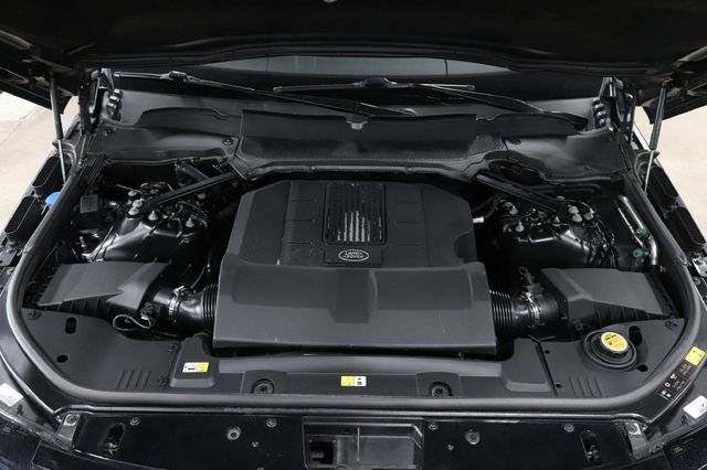 Used 2019 Land Rover Range Rover HSE image 33