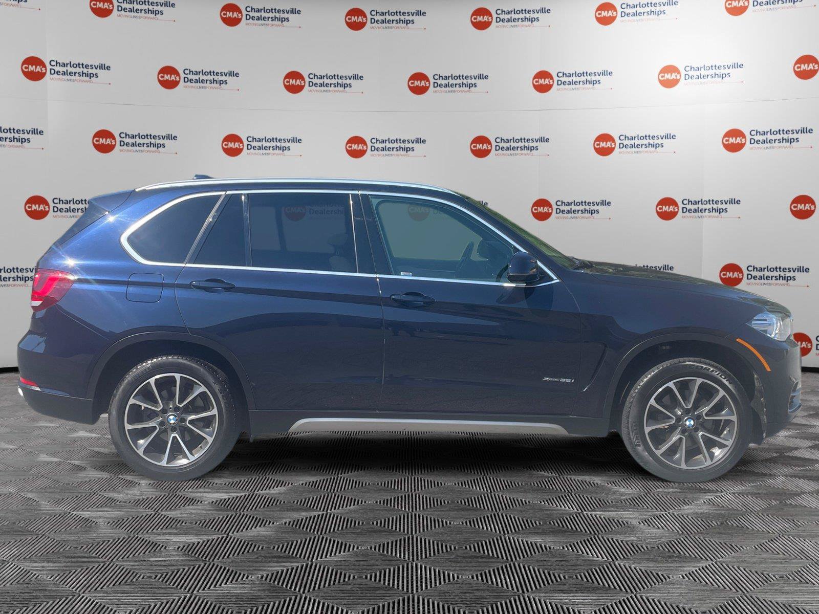 Used 2017 BMW X5 xDrive35i AWD/4WD image 6