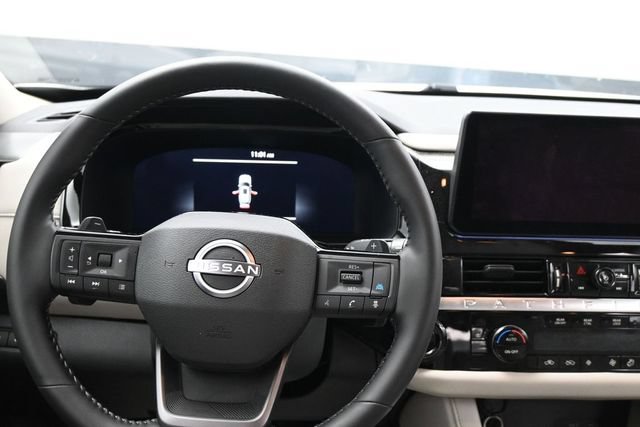 Used 2026 Nissan Pathfinder SL FWD image 24