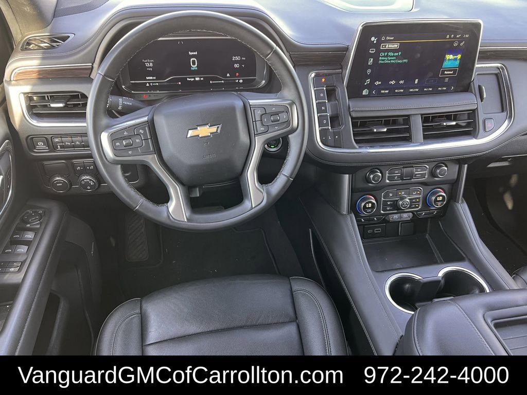 Used 2024 Chevrolet Suburban LT image 12