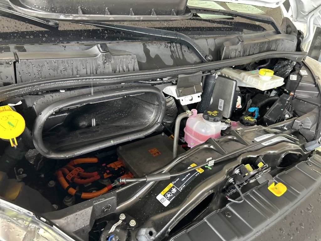 Used 2024 RAM ProMaster 3500 w/ Delivery Van Package image 12