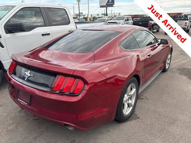 Used 2017 Ford Mustang Coupe image 17