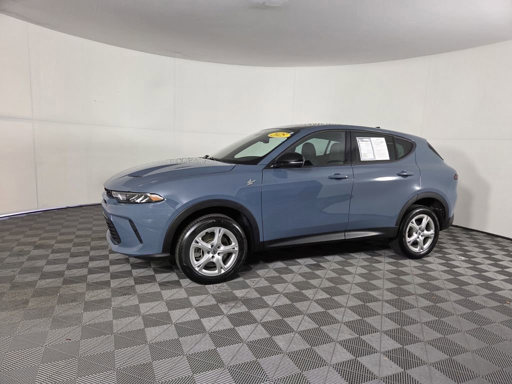 Used 2025 Dodge Hornet GT w/ GT Plus Package AWD/4WD image 29