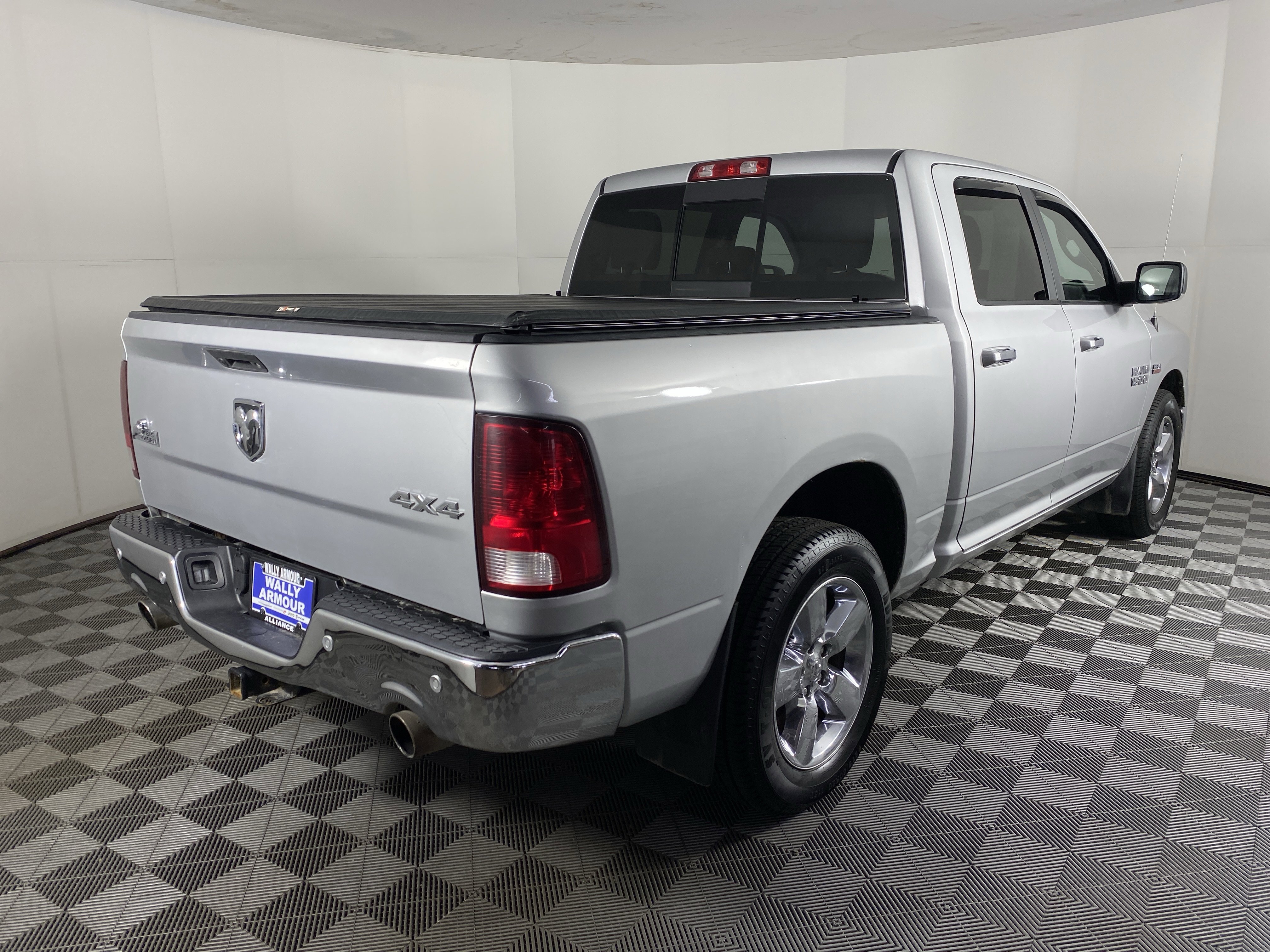 Used 2017 RAM 1500 Big Horn AWD/4WD image 8