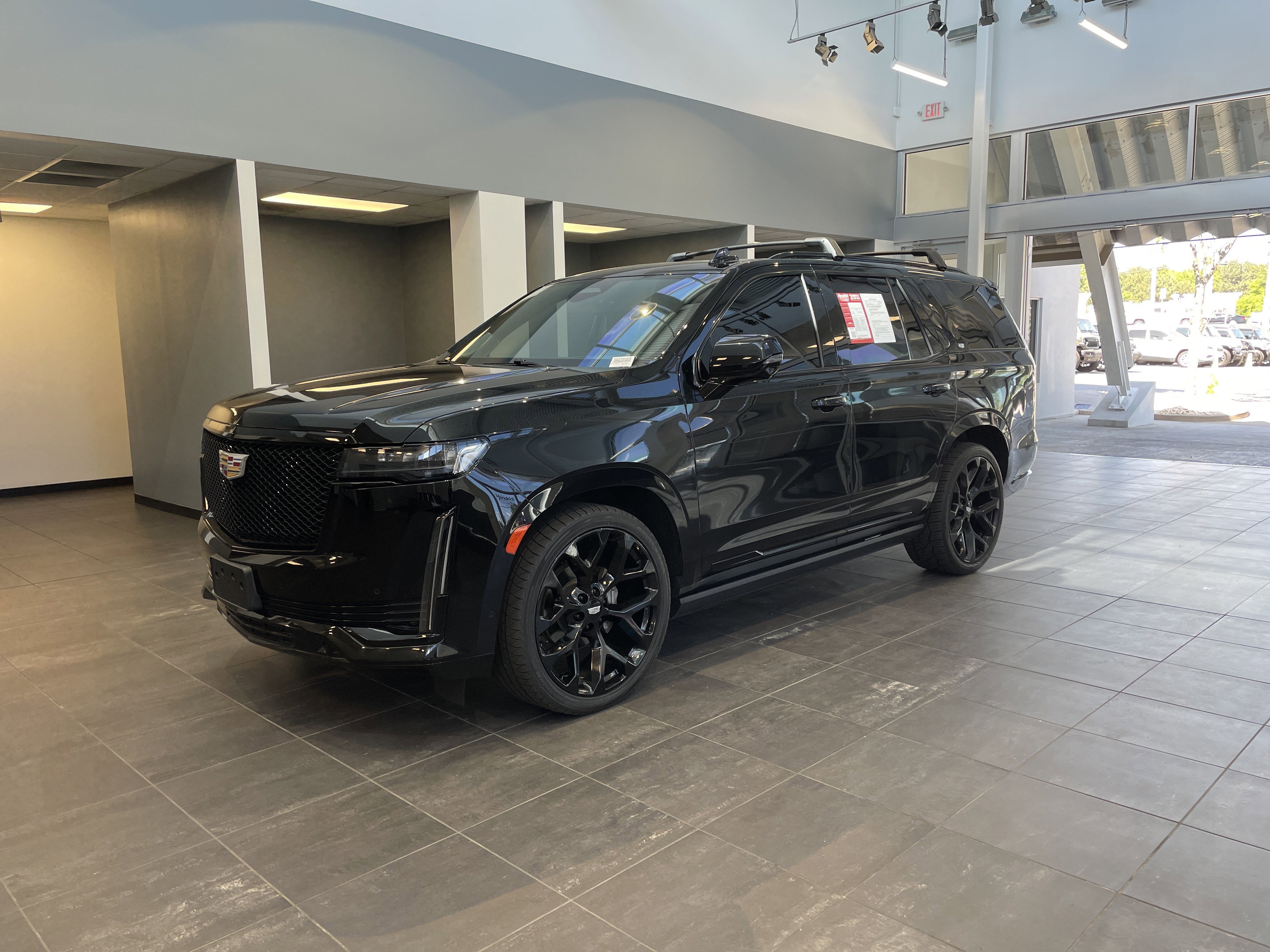 Used 2021 Cadillac Escalade Sport Platinum image 6