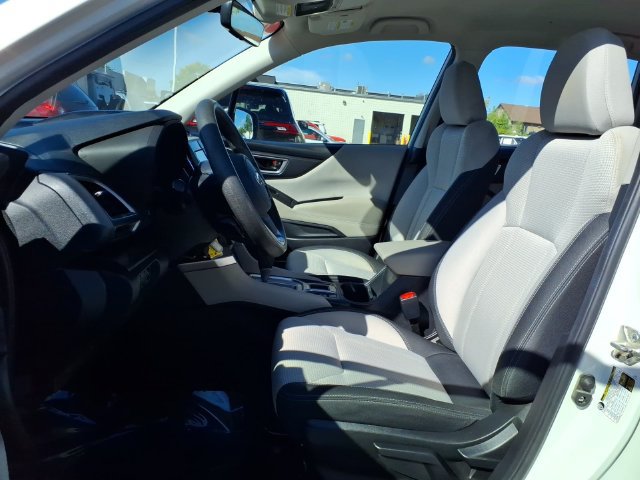 Used 2021 Subaru Forester AWD/4WD image 15