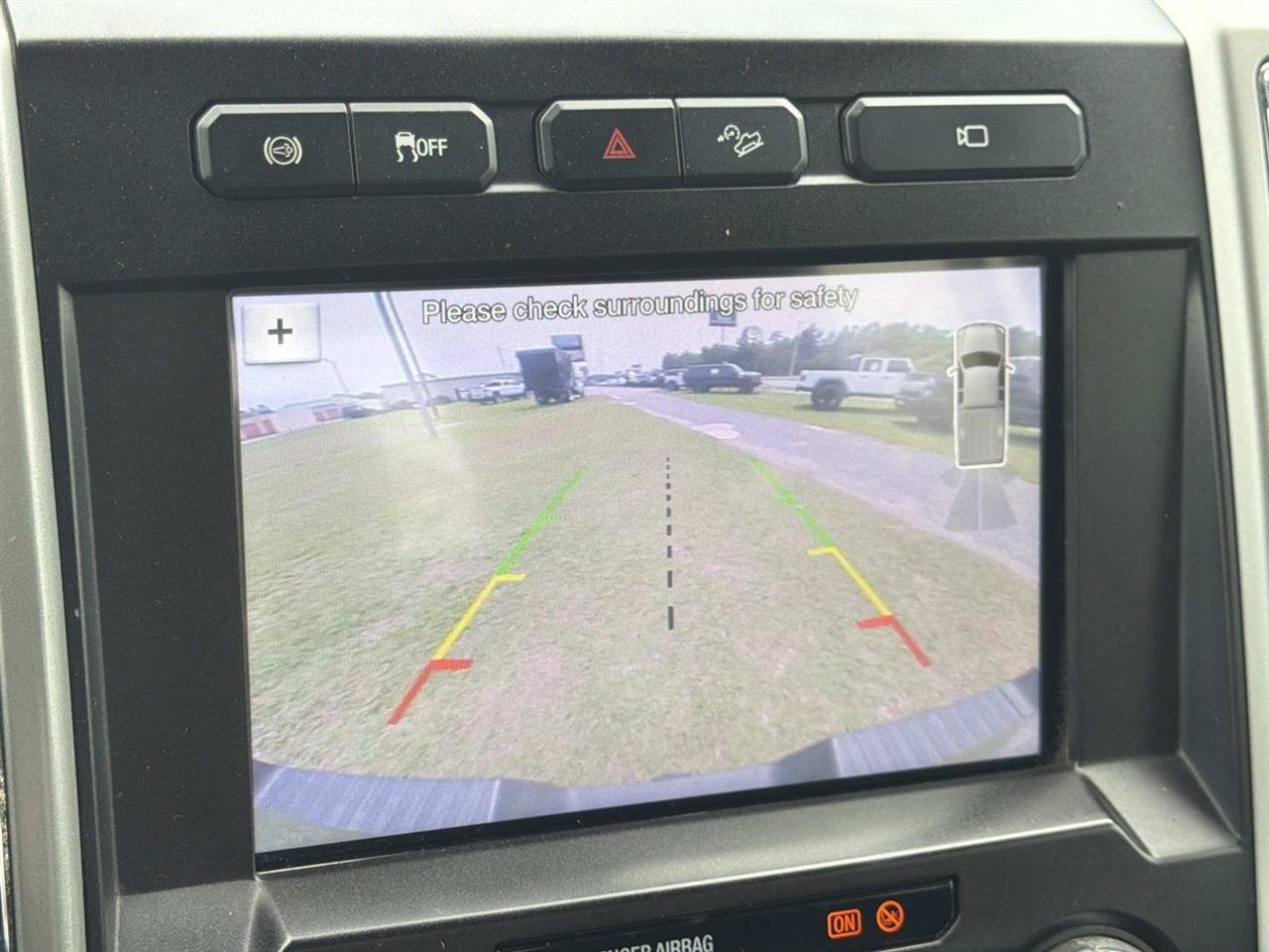 Used 2017 Ford F350 Lariat w/ Lariat Value Package AWD/4WD image 22