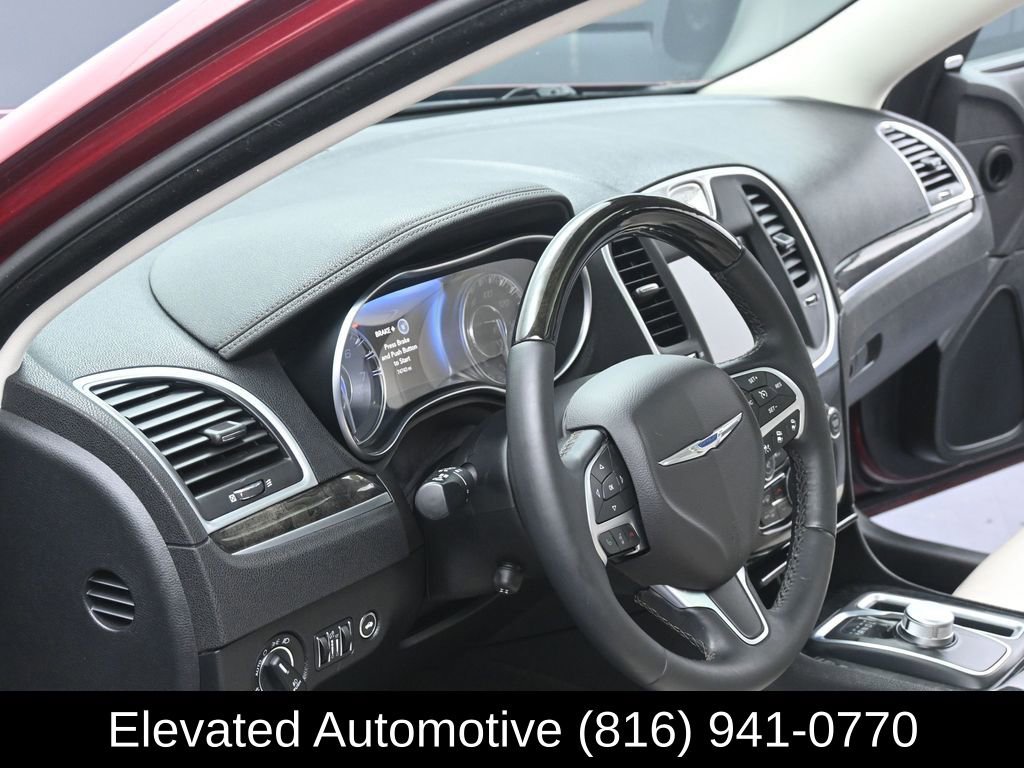 Used 2016 Chrysler 300 C w/ Safetytec Plus Group image 16