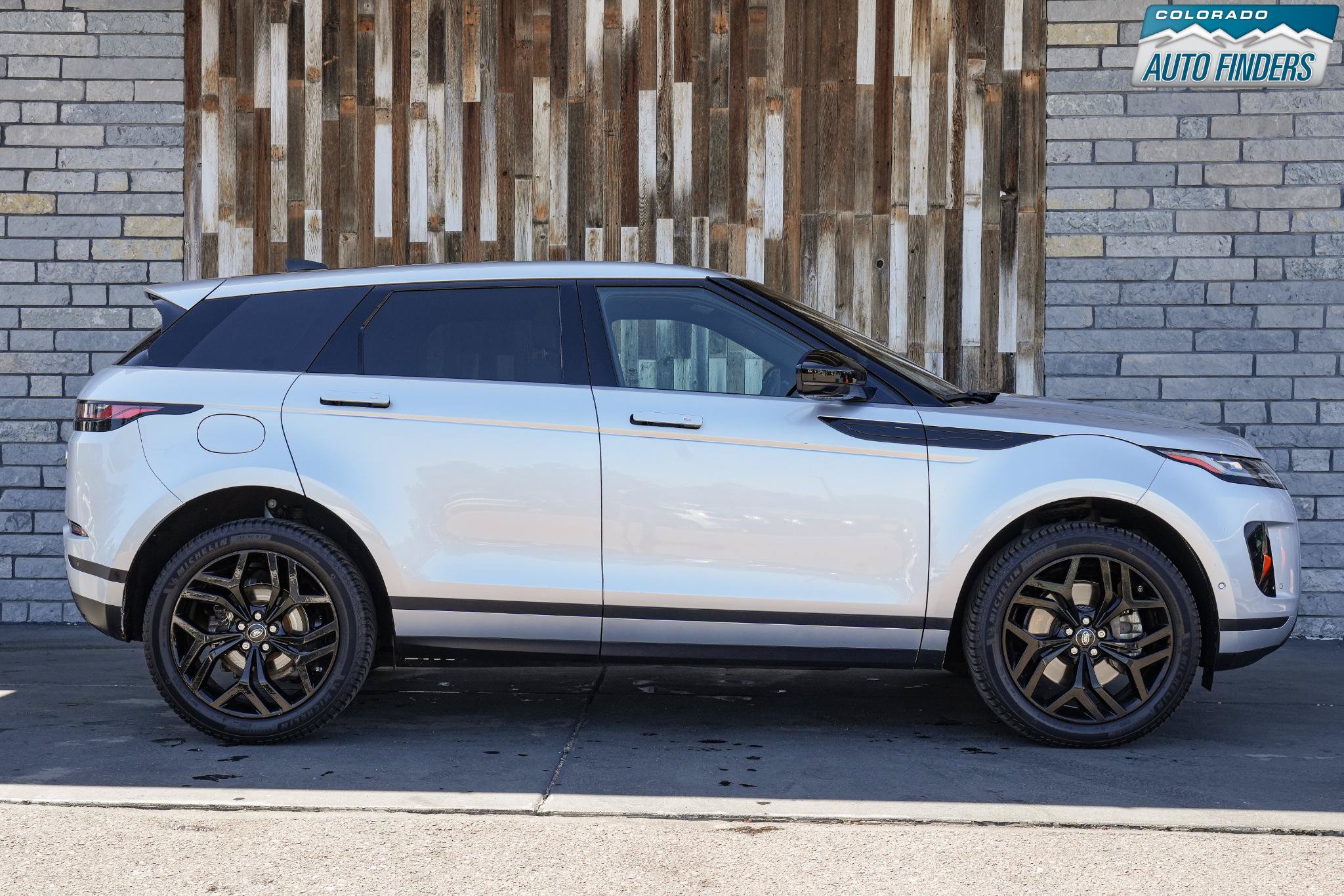 Used 2020 Land Rover Range Rover Evoque SE AWD/4WD image 8