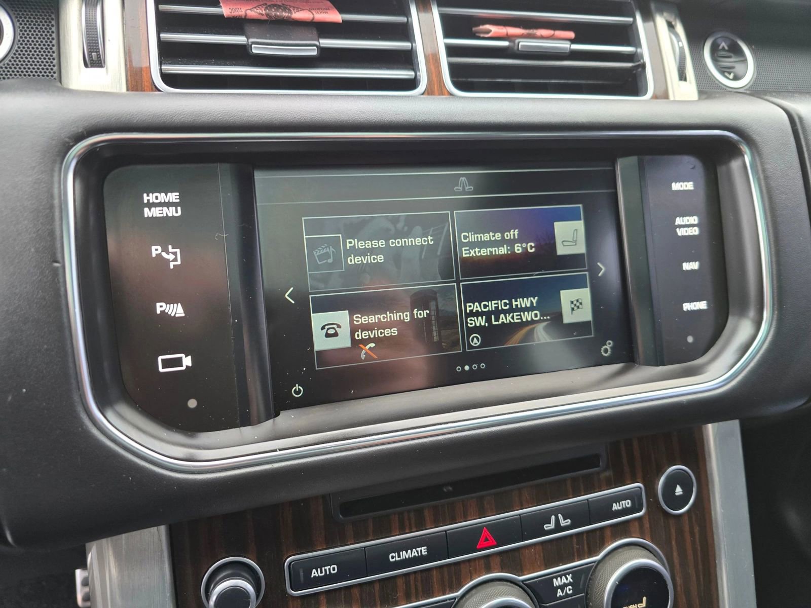 Used 2016 Land Rover Range Rover Supercharged image 26