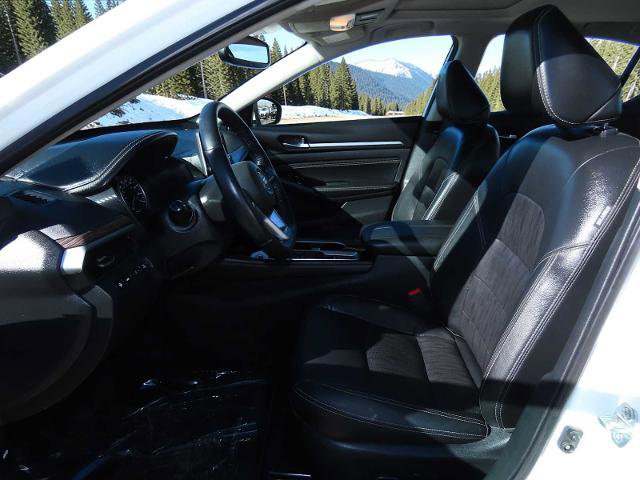 Used 2020 Nissan Altima 2.0 Platinum image 16