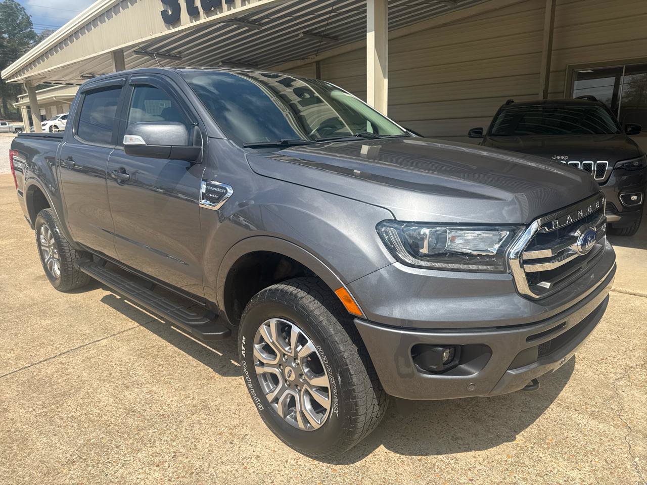 Used 2022 Ford Ranger Lariat w/ FX4 Off-Road Package AWD/4WD image 13