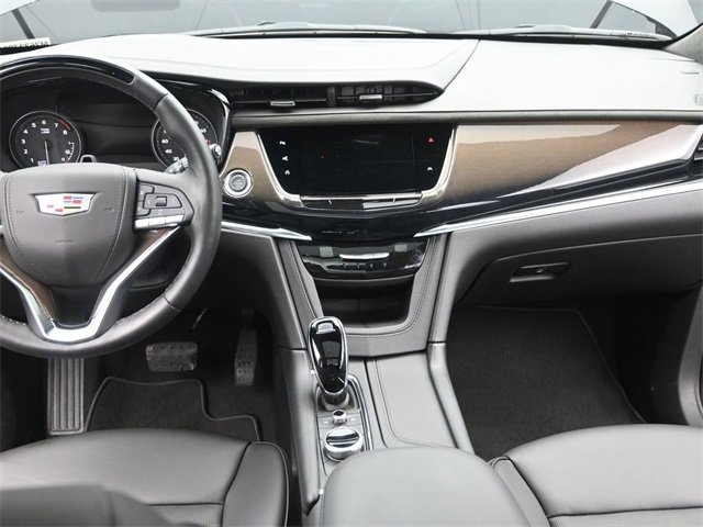 Used 2025 Cadillac XT6 Premium Luxury w/ Platinum Package image 26