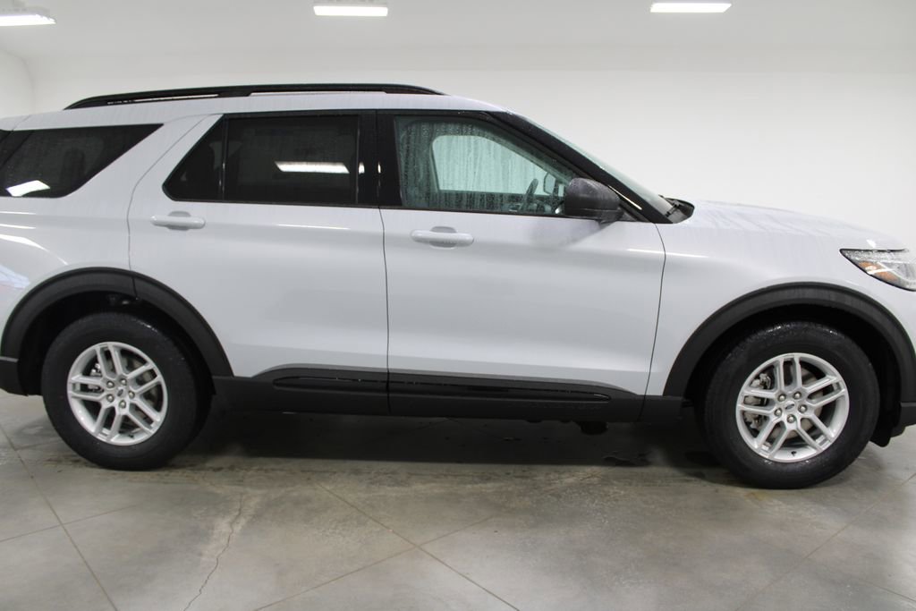 New 2026 Ford Explorer Active w/ Active Comfort Package image 10