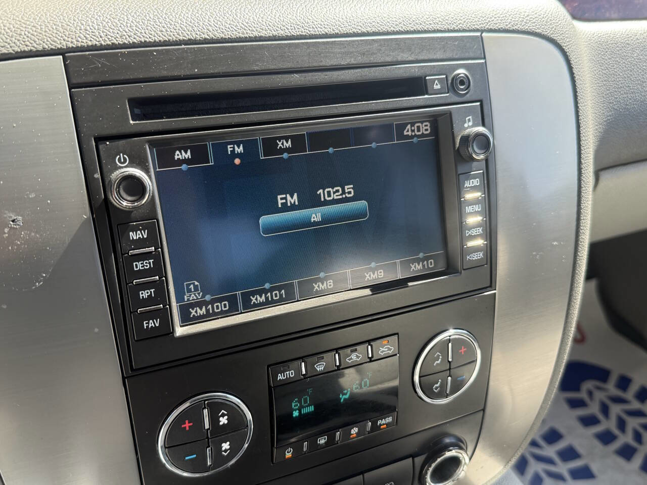 Used 2009 GMC Sierra 3500 SLT w/ SLT Convenience Package image 22