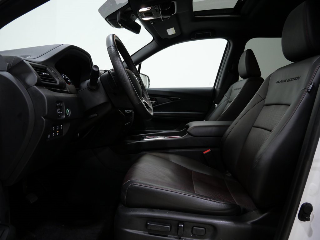 Used 2024 Honda Ridgeline Black Edition image 11
