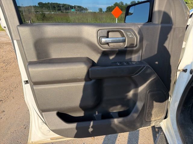 Used 2022 Chevrolet Silverado 1500 Custom w/ Safety Confidence Package AWD/4WD image 14