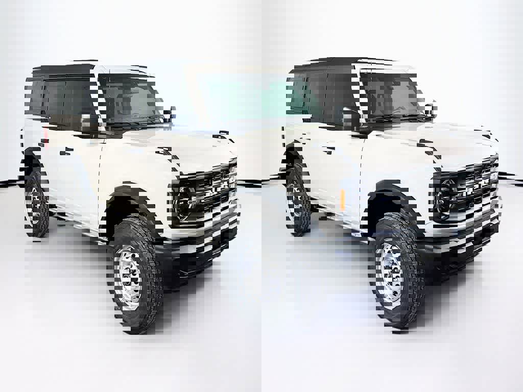 New 2025 Ford Bronco 4-Door image 23