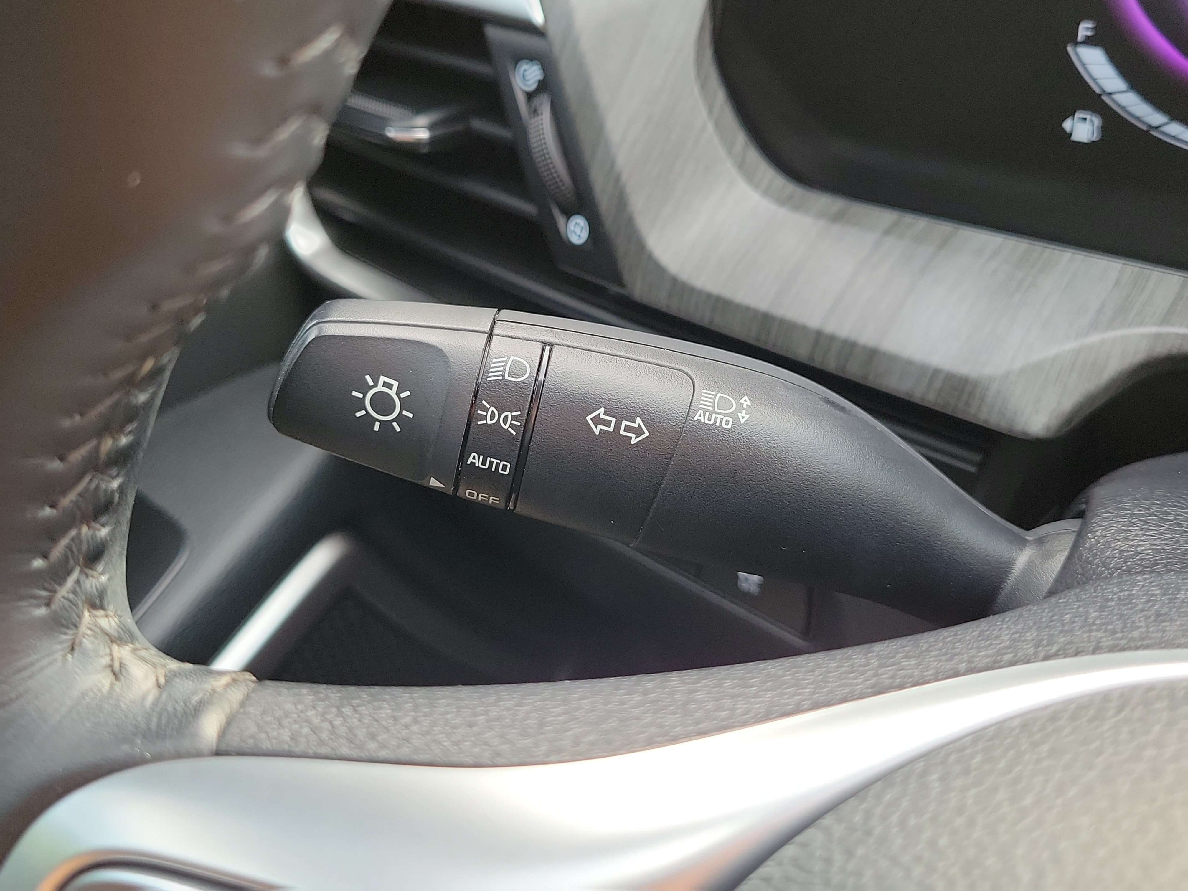 Certified 2025 Kia Telluride EX FWD image 29