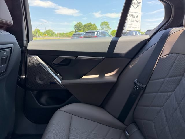 New 2027 BMW 550e xDrive AWD/4WD image 24