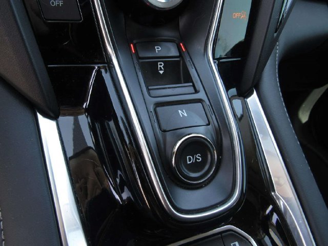 Used 2020 Acura RDX w/ Advance Package FWD image 22