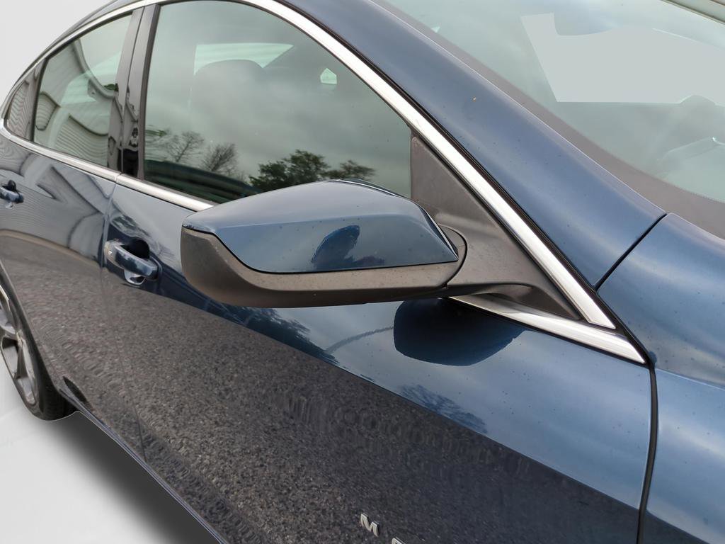 Used 2022 Chevrolet Malibu LT image 19