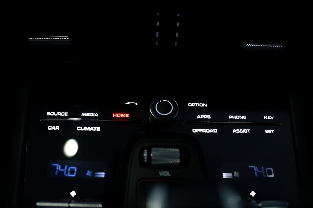 Used 2023 Porsche Cayenne Turbo GT image 22