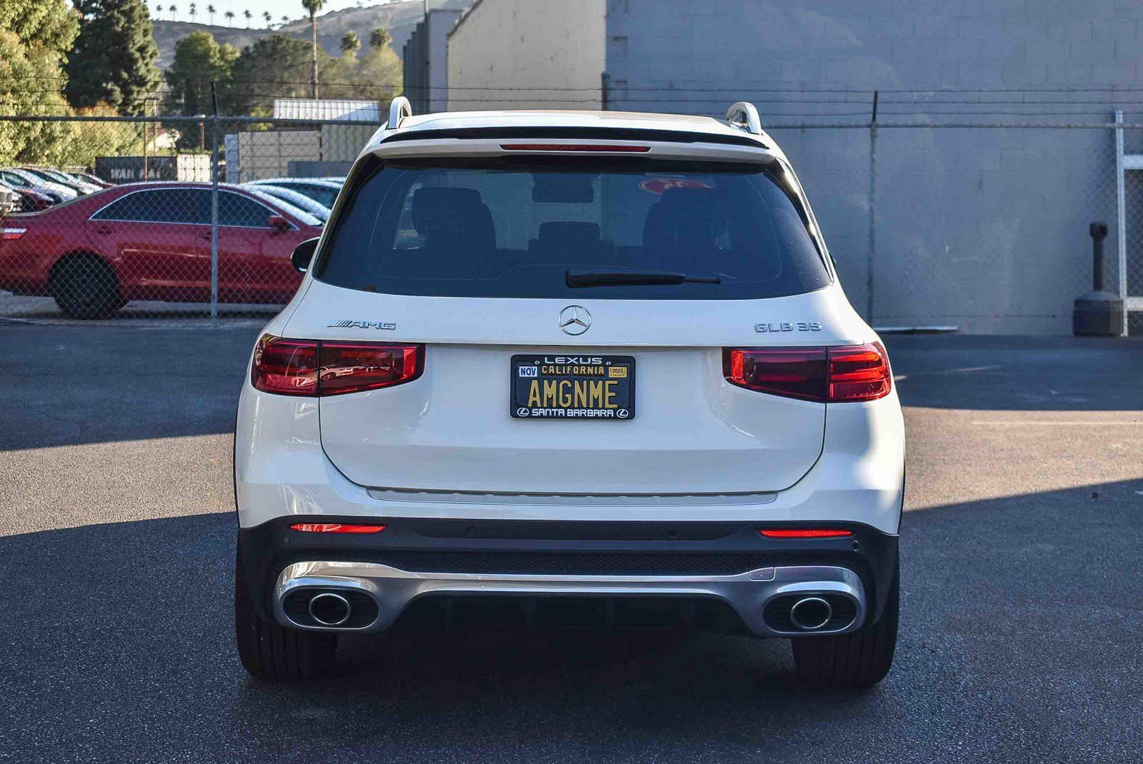 Used 2025 Mercedes-Benz GLB 35 AMG 4MATIC image 5