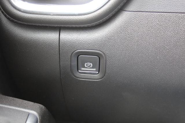 Used 2021 Chevrolet Silverado 1500 RST AWD/4WD image 27