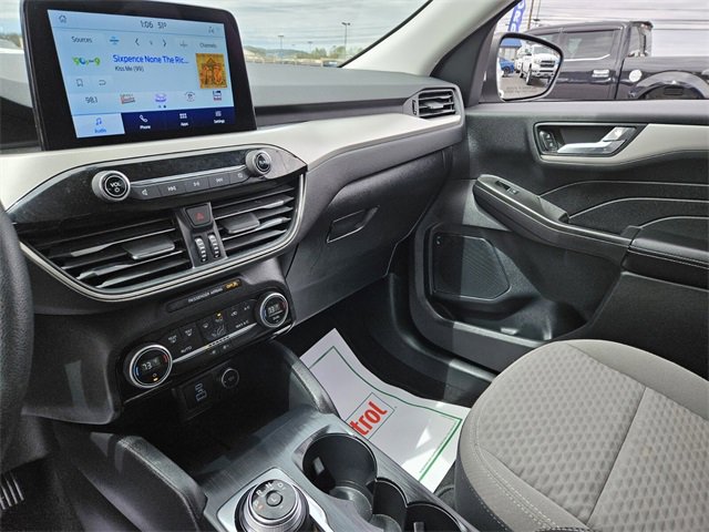 Used 2021 Ford Escape SE image 20