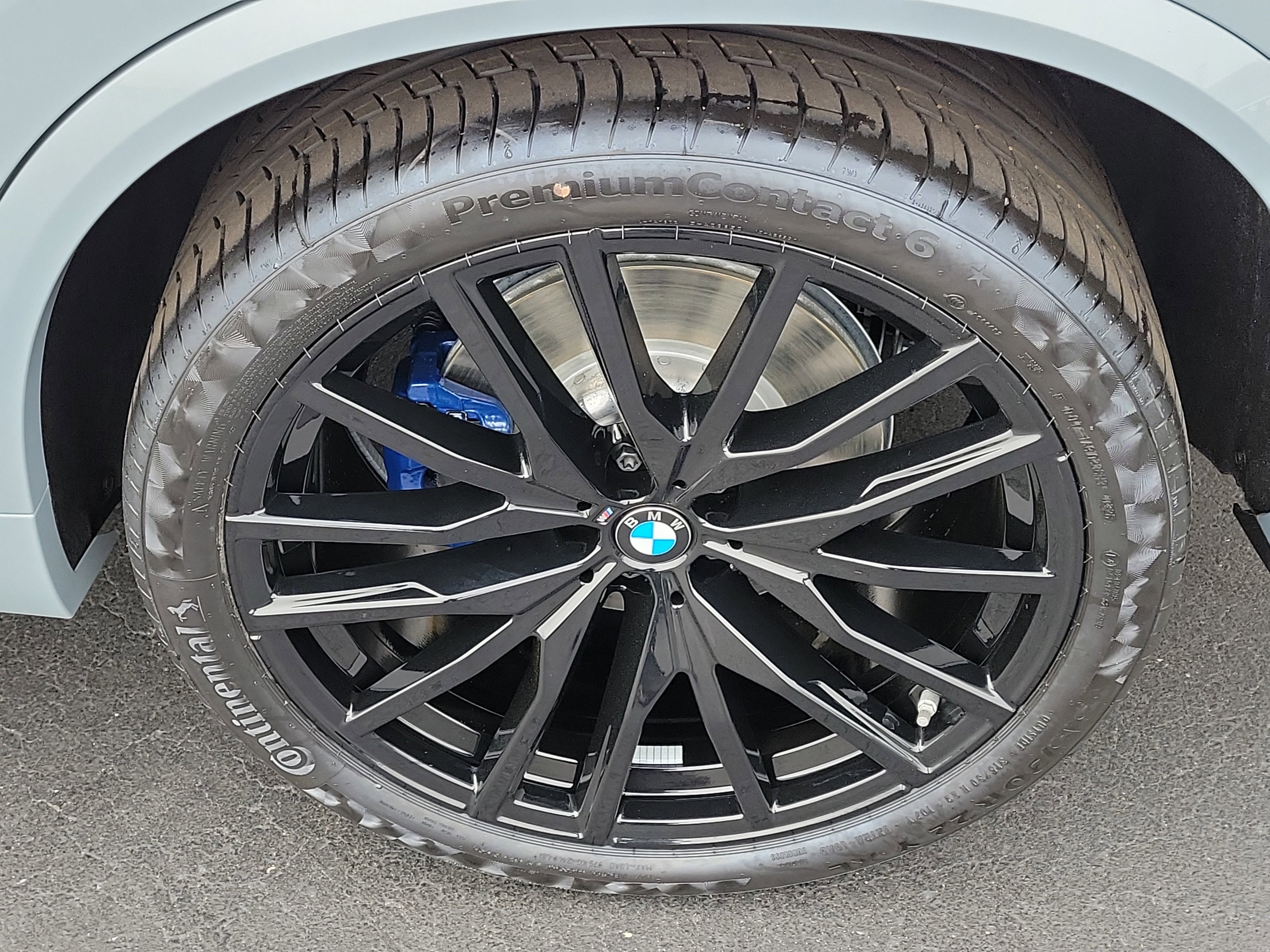 New 2026 BMW X5 xDrive40i w/ Executive Package image 5