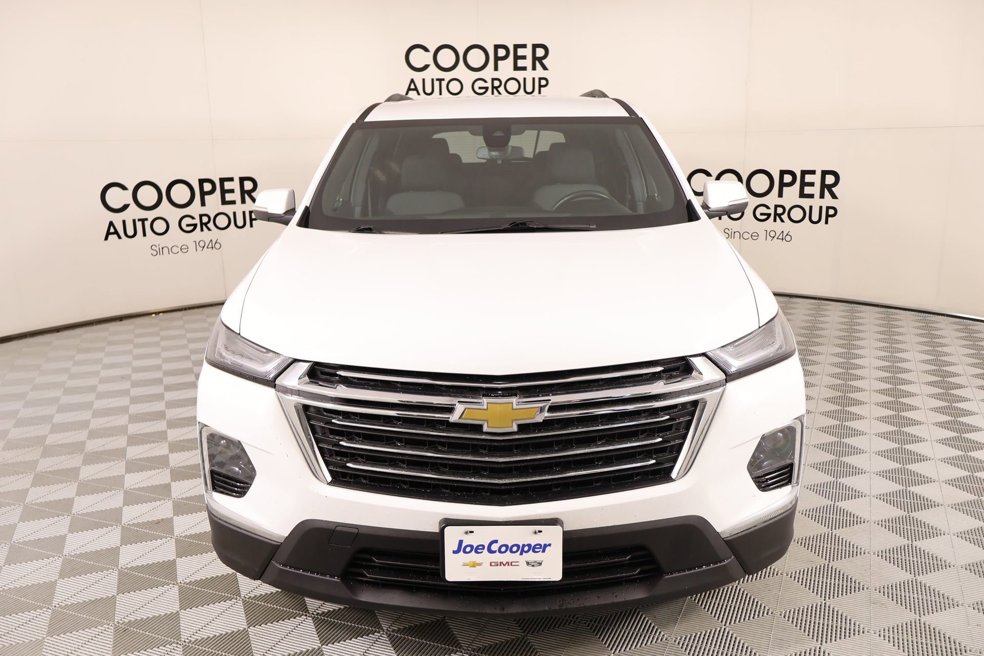 Used 2023 Chevrolet Traverse LT w/ LPO, Floor Liner Package image 8
