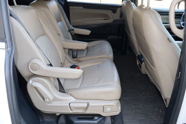 Used 2021 Honda Odyssey EX-L image 18