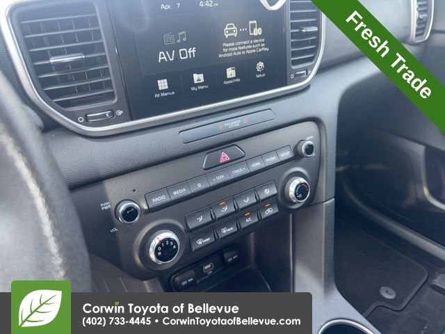 Used 2022 Kia Sportage LX image 13