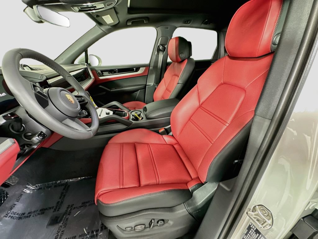 New 2026 Porsche Cayenne AWD/4WD image 5