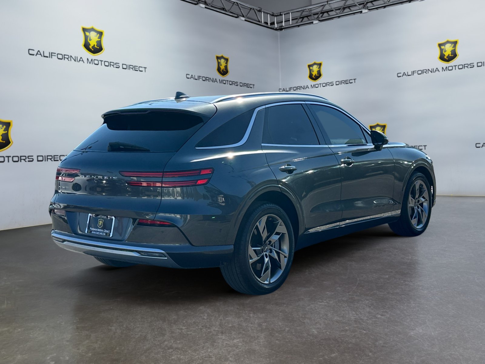 Used 2024 Genesis Electrified GV70 AWD/4WD image 5