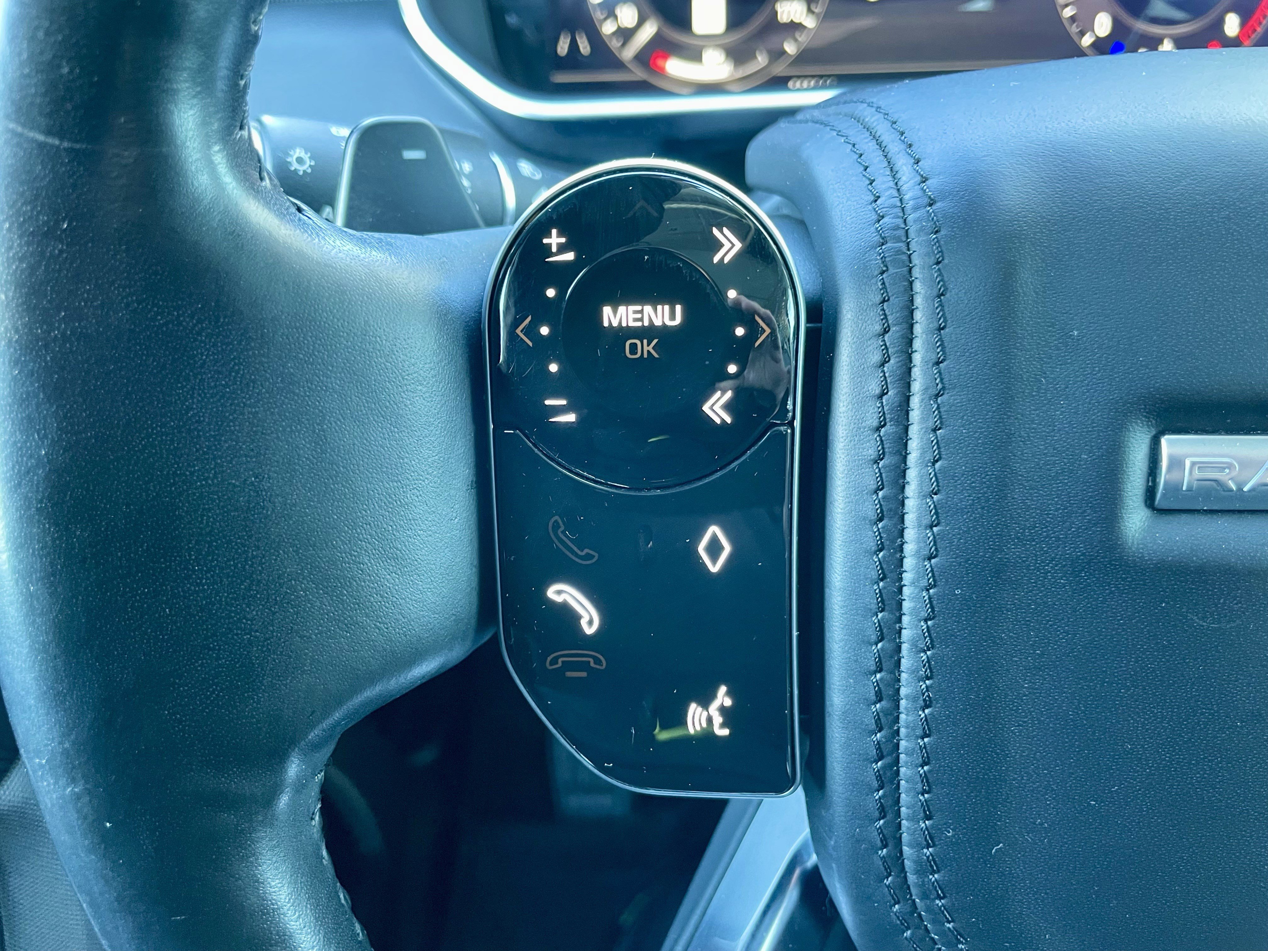 Used 2020 Land Rover Range Rover Long Wheelbase HSE image 23