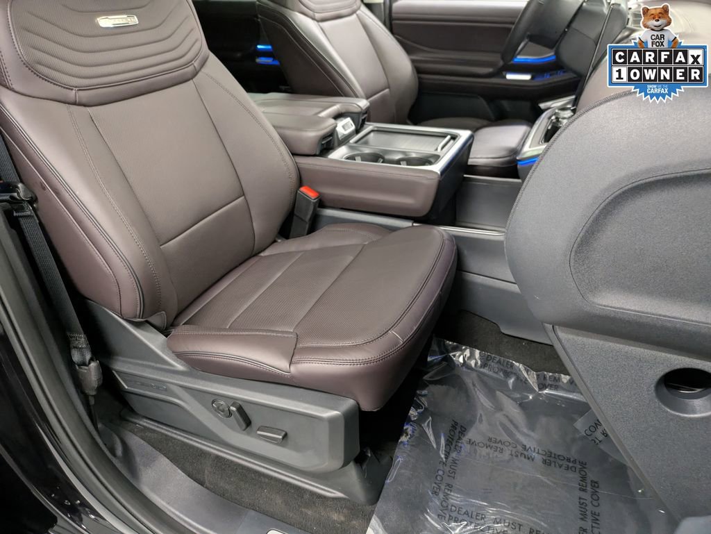 Certified 2025 Ford Expedition Max Platinum w/ Platinum Ultimate Package image 32
