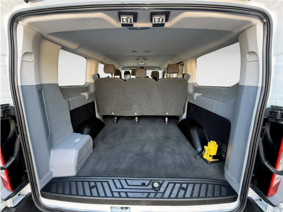 Used 2017 Ford Transit 150 XL image 40
