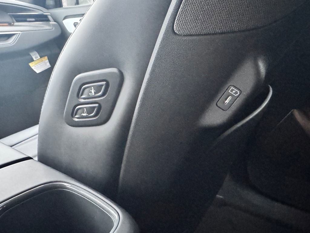 New 2026 Kia EV9 Land w/ Nightfall Edition Package image 27