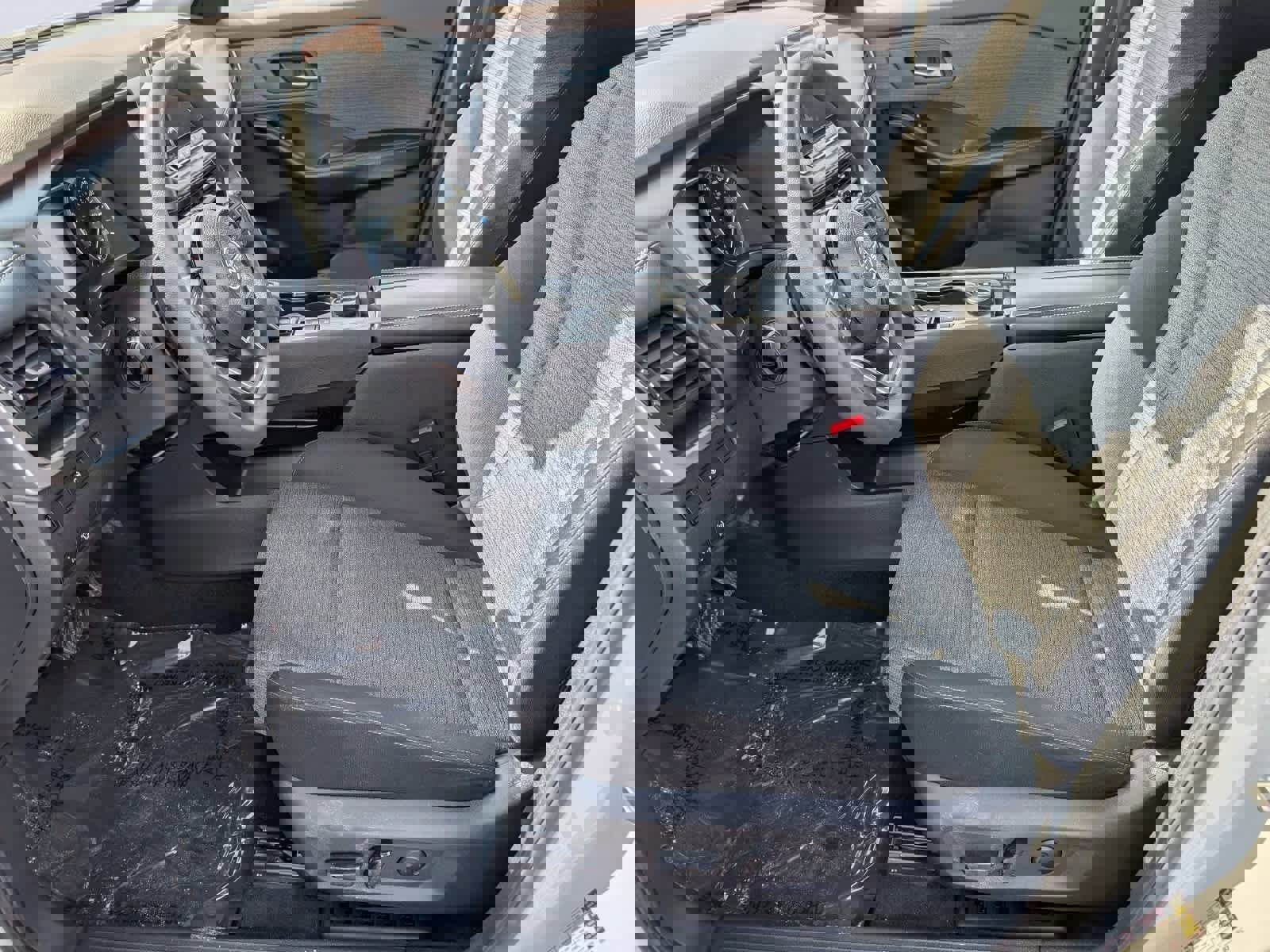 Used 2023 Nissan Rogue SV image 14