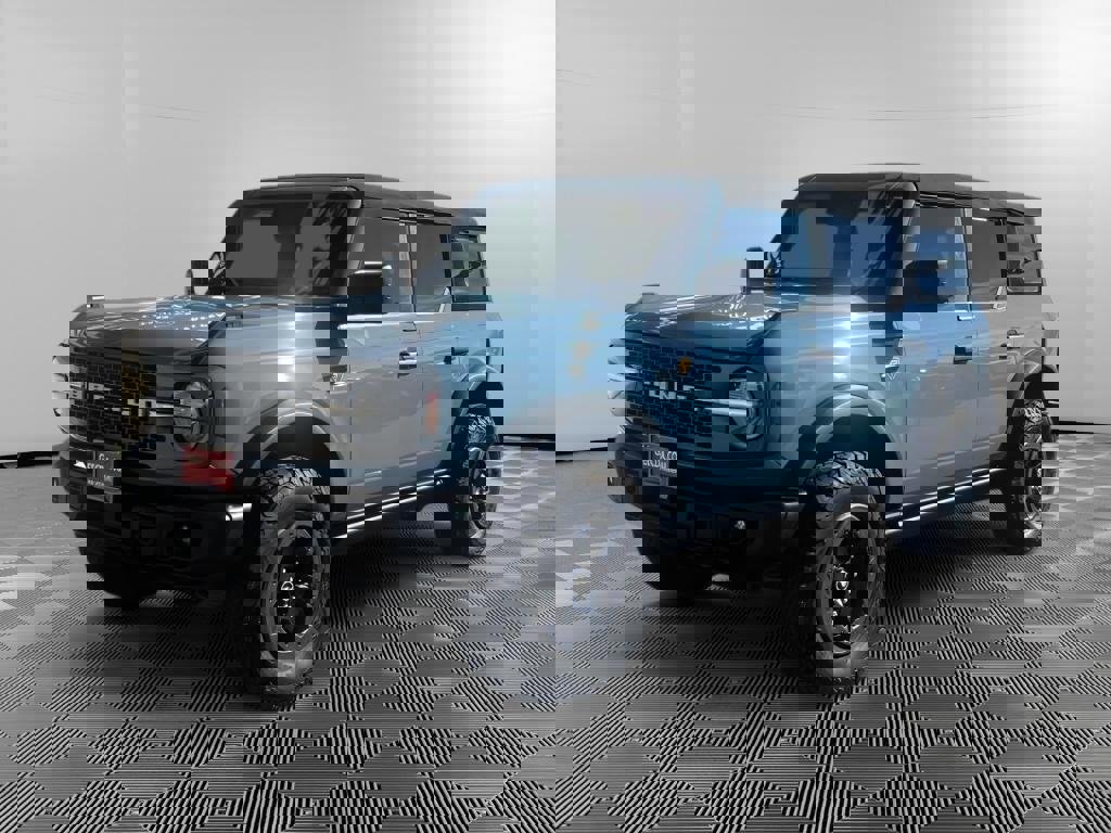 Used 2022 Ford Bronco Badlands image 1