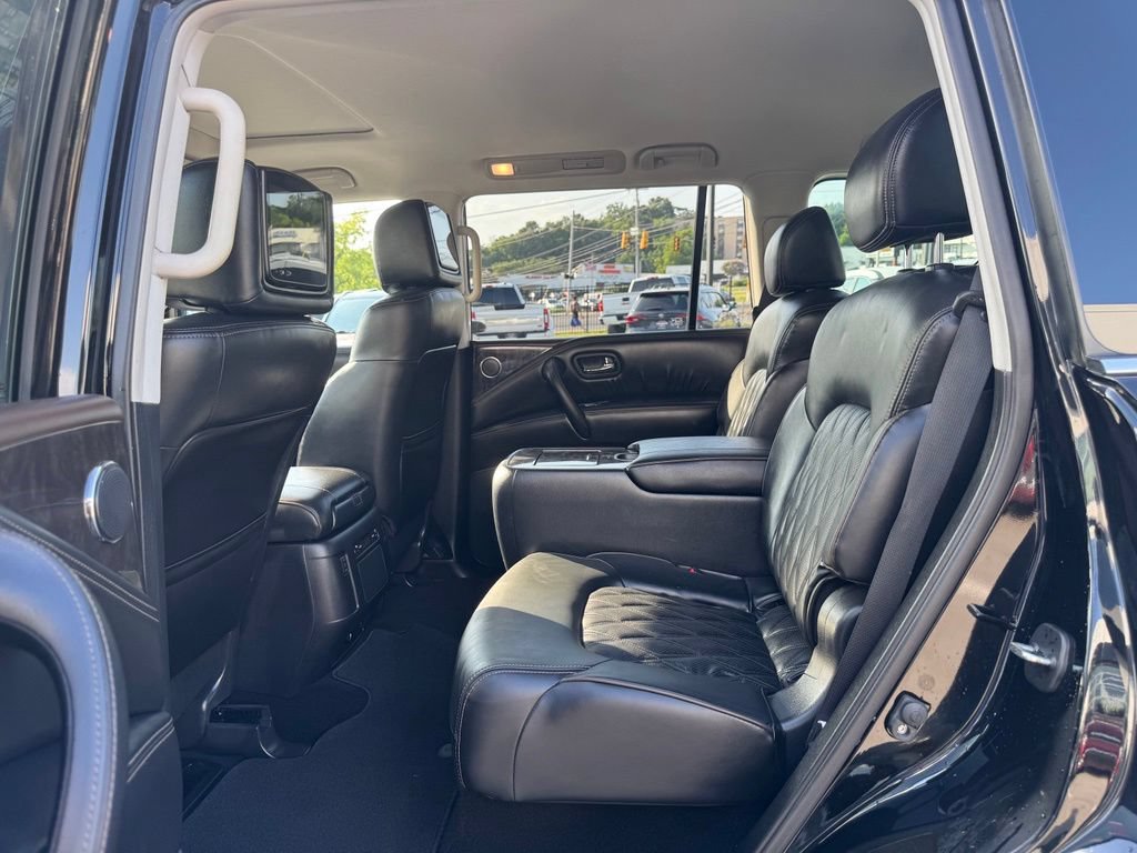 Used 2023 Nissan Armada Platinum w/ Captain's Chairs Package RWD image 24