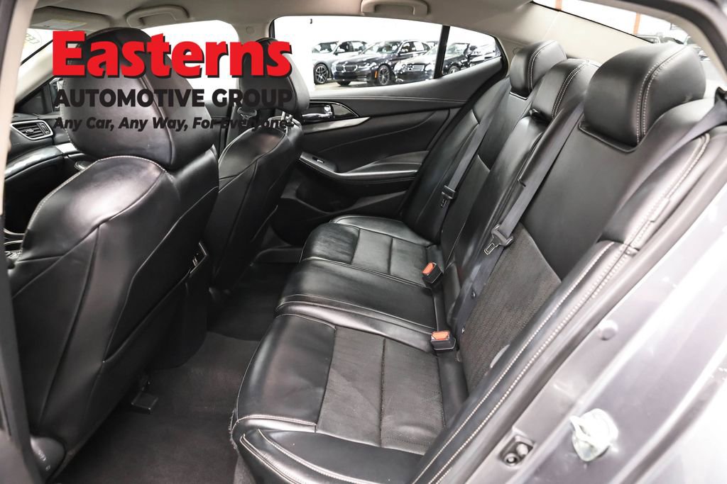 Used 2023 Nissan Maxima SV w/ Floor Mat Group FWD image 22