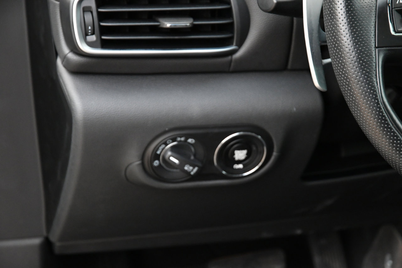 Used 2023 Maserati Levante Modena image 10